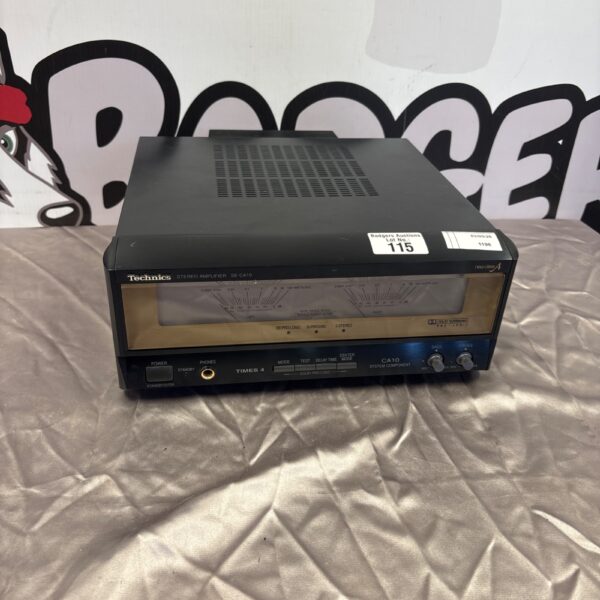 Vintage Technics SE-CA10 stereo amplifier in a classic design.