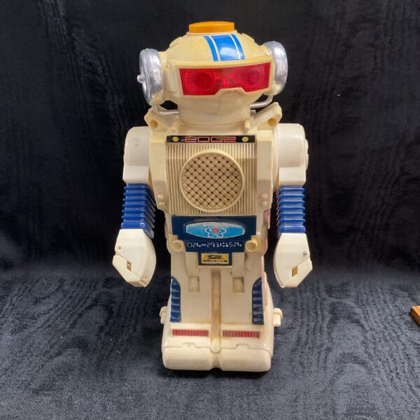 Front view of a vintage New Knight atomic robot.