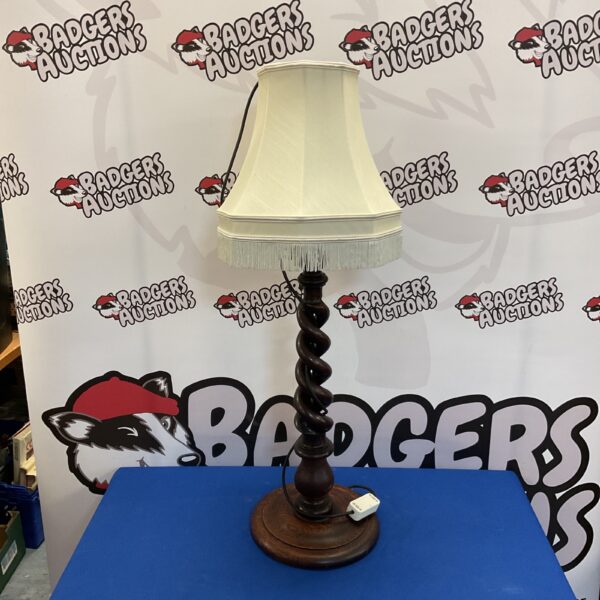 Vintage barley twist table lamp with cream shade.