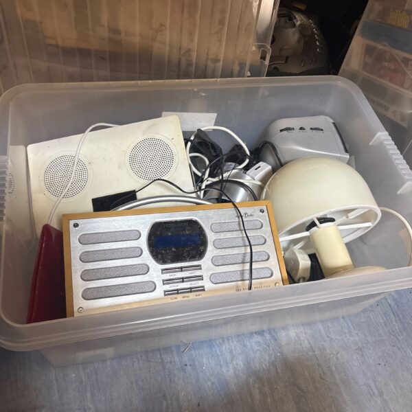 Vintage Ferguson table top radio in used condition.