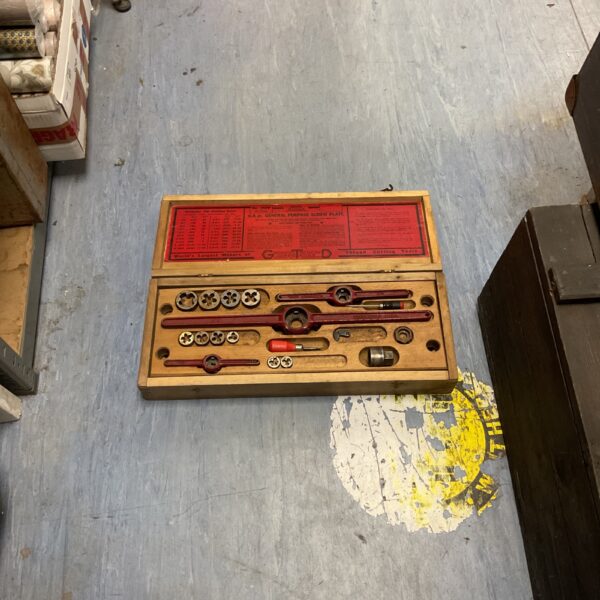 Vintage Greenfield tap and die set in wooden case.