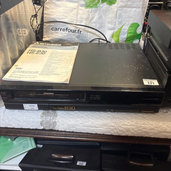 Vintage Mitsubishi HS-B30 VCR player in used condition.