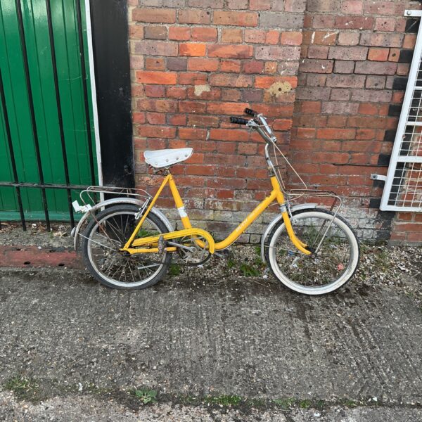 Vintage Punch Pic Nic bike with step-through frame.