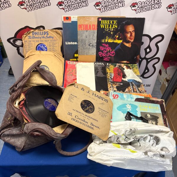 Lot of vintage vinyl records including ABBA, for collectors.