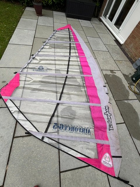 tushingham series 5 wind sail pink and grey