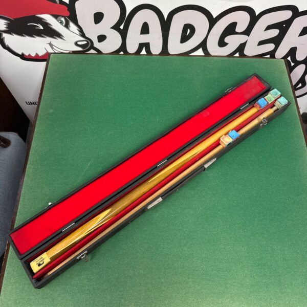 Airborne snooker cue in a fitted case, vintage billiards equipment.