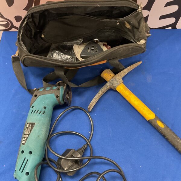 Batavia multi-tool set with pickaxe and carrying case for DIY projects.