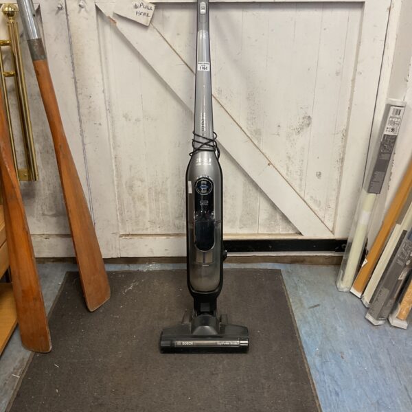 Bosch Athlet cordless vacuum cleaner in a home setting.