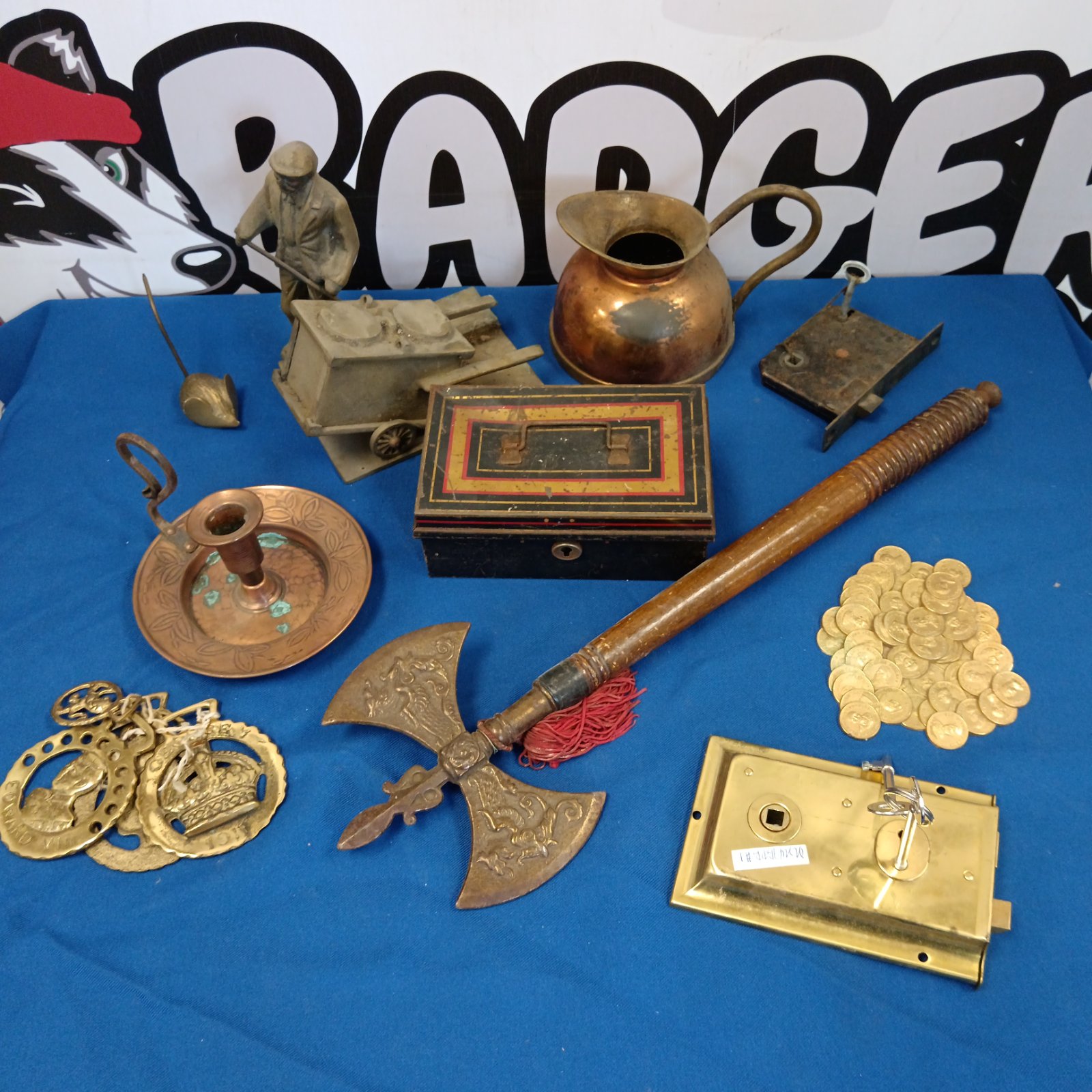 Vintage brass and copper lot with Art Nouveau chamber stick.