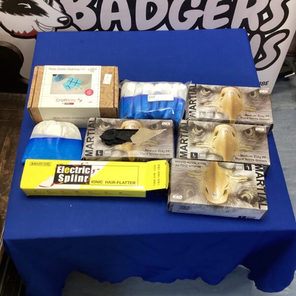 Overview of the craft and beauty bundle with gloves, straightener, and kit.