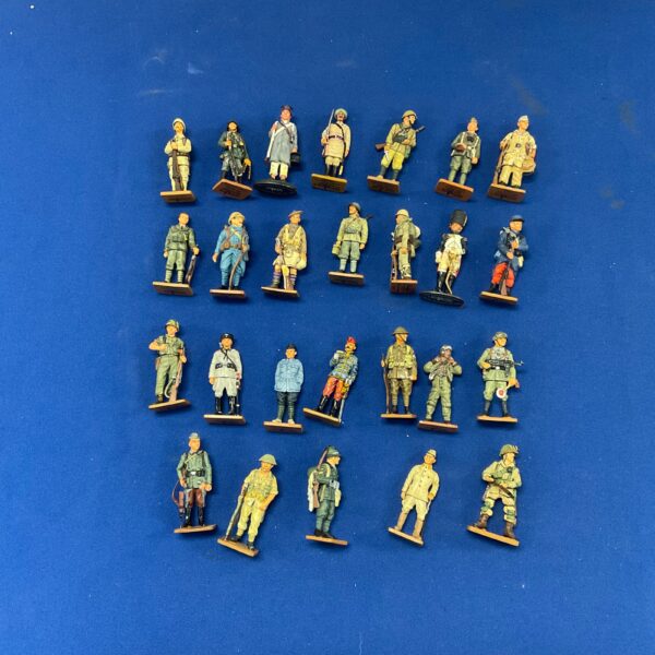 Lot of DelPrado diecast soldiers, military collectibles for enthusiasts.