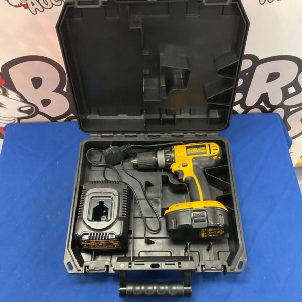 DeWalt DE9098 power drill in open case, showing the tool and battery.