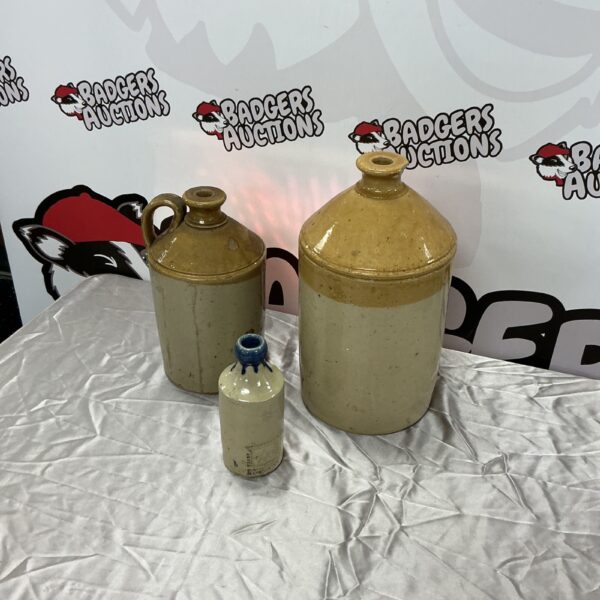 Lot of three vintage earthenware bottles for collectors.