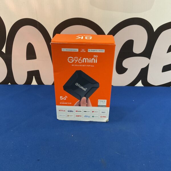 G96 Mini 8K set-top box for streaming media and Android apps.