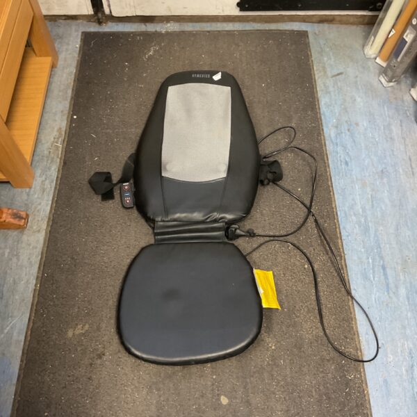 Homedics shiatsu heated massage chair for back and shoulder relief.