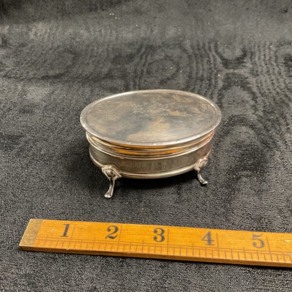 Hallmarked silver footed trinket pot 137.5g gross