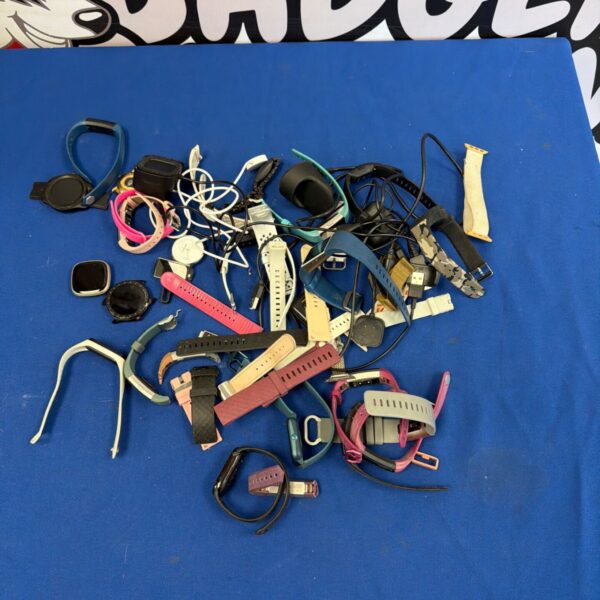 Lot of mixed smart watches