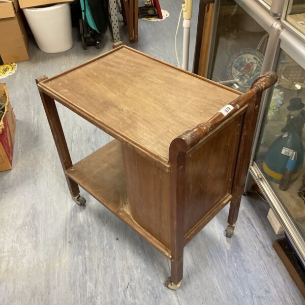 Choice trolley for restoration on caster wheels
