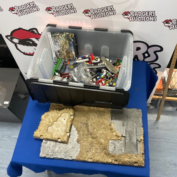 Selection of Lego and Mega Block items