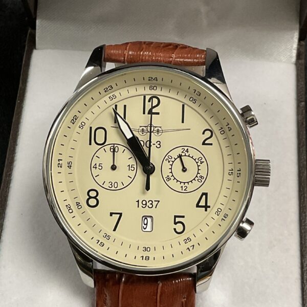 Bradford exchange Dc-3 Grand old lady gents wristwatch