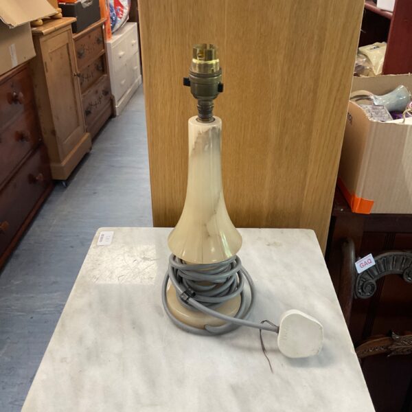 Vintage Italian alabaster desk lamp base for table lighting.