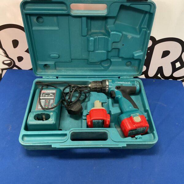 Makita 8391D 18V cordless hammer drill in original case.