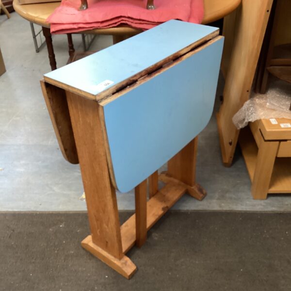 Vintage mid century gate leg table with Formica top.