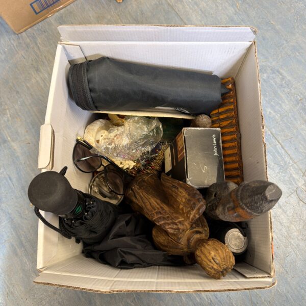 Mixed lot of vintage wooden carvings and collectibles.