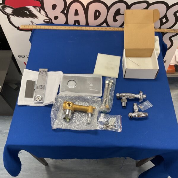 Niagara Hadley basin mixer tap and thermostatic radiator valve set.