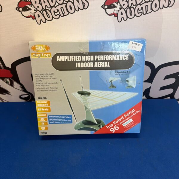 Philex SLx 27769RG amplified digital aerial for Freeview TV and radio.