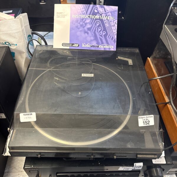 Vintage Pioneer PL-X55Z automatic stereo turntable for vinyl records.