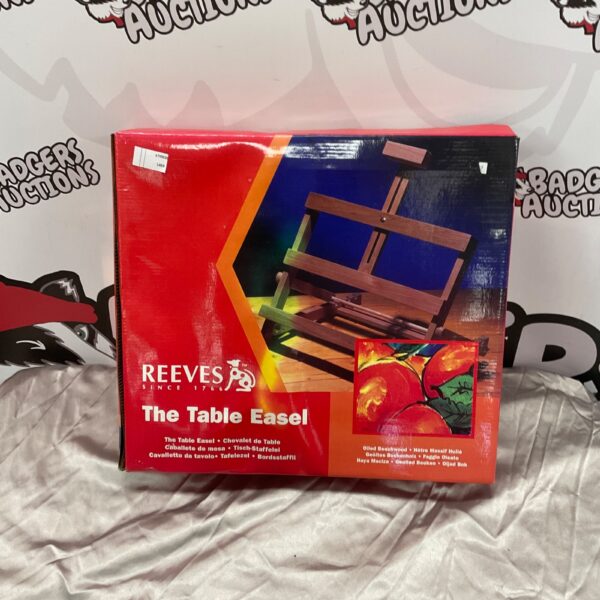 Vintage Reeves Table Easel for painting and drawing.