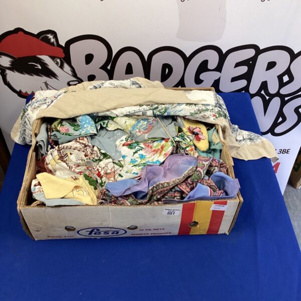 Mixed lot of colourful vintage silk scarves for fashion accessories.