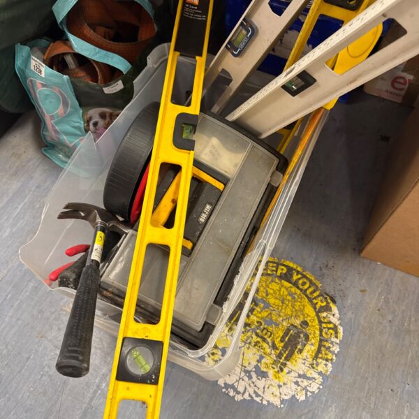 Assorted spirit levels from a shed clearance tool lot.