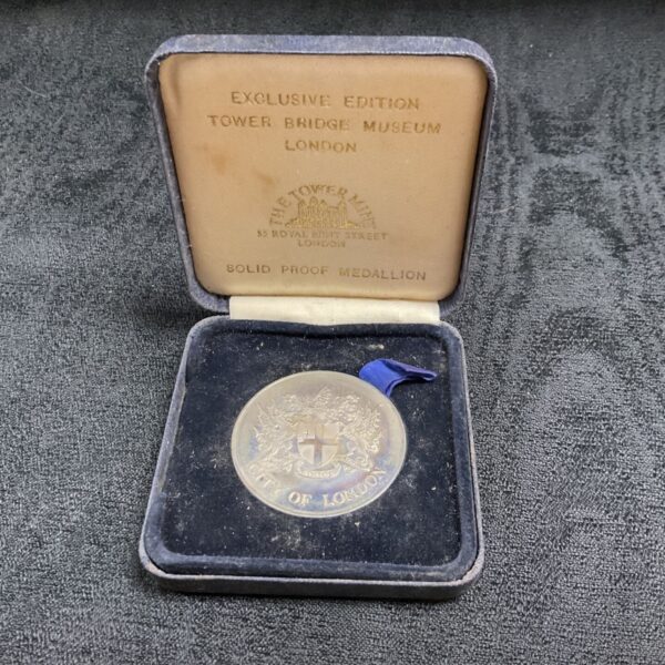 Tower Bridge Museum medallion in presentation case, London collectible.