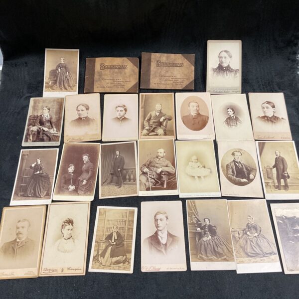Group of Victorian CDV photo cards, antique 19th century portraits.