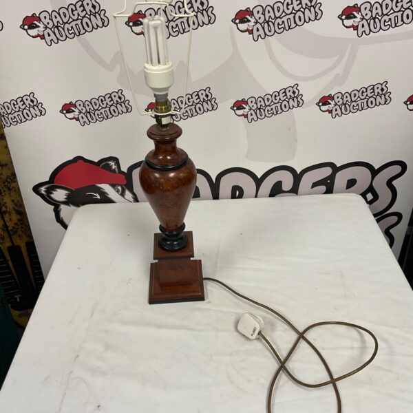 Vintage table lamp with a beautiful burl wood finish.