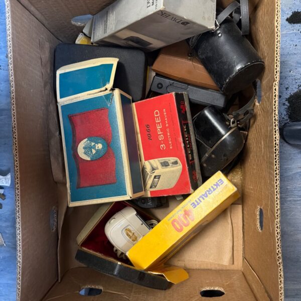 Vintage camera lot with Dwyer 106A box and assorted parts.