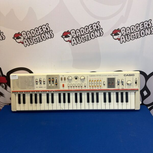 Vintage Casio MT-65 Casiotone keyboard, 1980s synthesizer for sale.