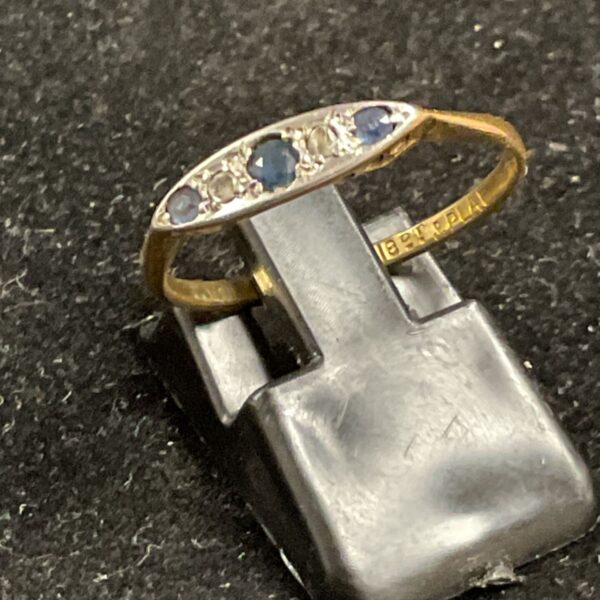 Vintage sapphire and diamond ring in 18ct gold and platinum.