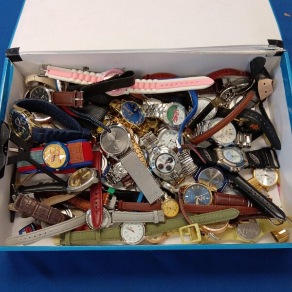 Vintage watch collection lot including Fila and Rotary timepieces.
