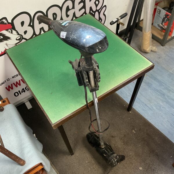 Watersnake Tracer 44lb electric trolling motor for boats and kayaks.