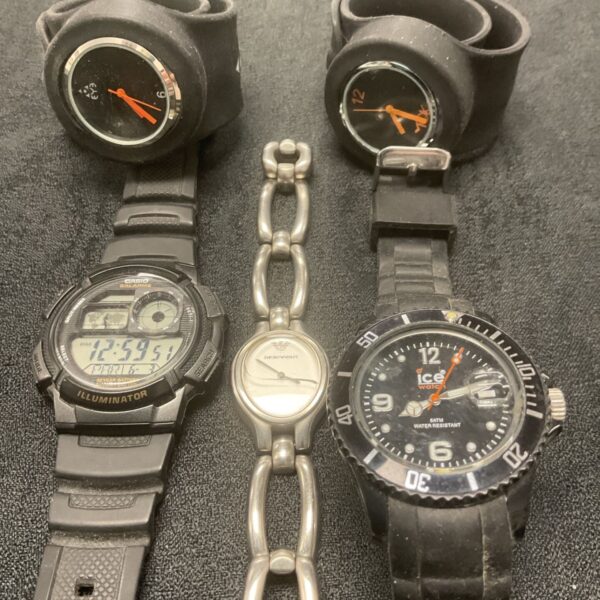 Assorted quartz wristwatches from Casio and Ice Watch in a lot.