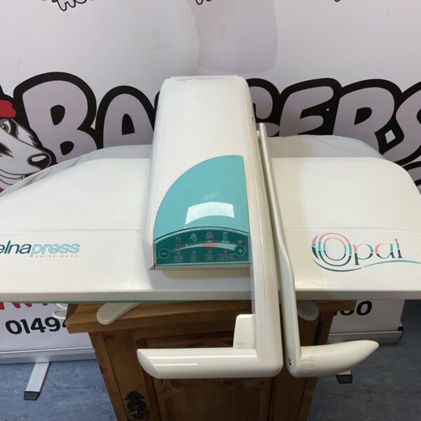 Vintage elnapress Opal trouser press in used condition.