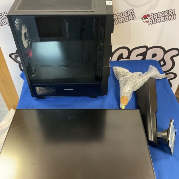 Gamemax PC case with 27 inch LG gaming monitor, showing a faulty screen.