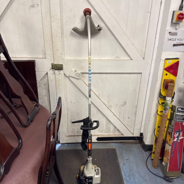 Gardencare 5E-GC262CH petrol garden strimmer for sale, garden tool.
