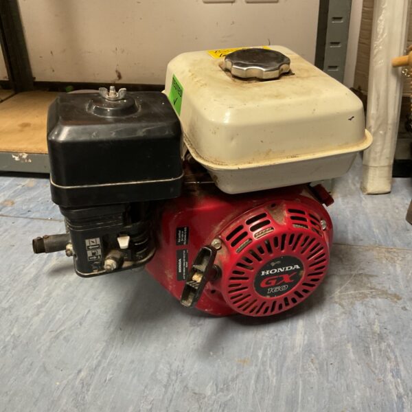 Honda GX100 engine front view, small petrol generator motor.