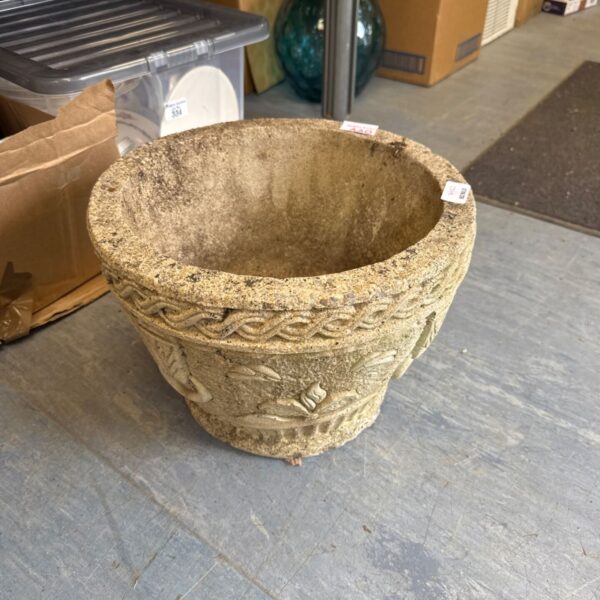 Concrete garden planter 13.5" diameter approx