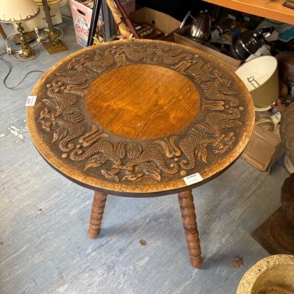 Antique hand carved dragon top indian oak circular table on bobbin legs 23.5" diameter x 25" height - legs slightly wobbly need attention