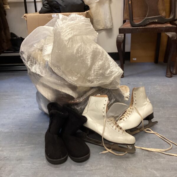 Mixed lot of ladies shoes including ice skates and Ugg replicas.